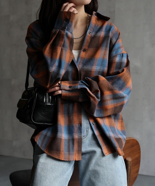 ap retro(アプレトロ)の「オンブレチェックオーバーシャツ / ネルシャツ(シャツ/ブラウス・レディース・ブラック/ブラウン/ライトベージュ/ボルドー/ブルー/オフホワイト/アイボリー/ベージュ/ブルー系その他/オレンジ・FREE)」の20枚目の写真