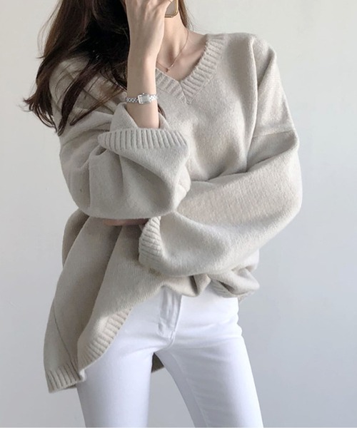 ボリュームスリーブVネックニット（Tシャツ/カットソー）｜AMAJI（アマジ）