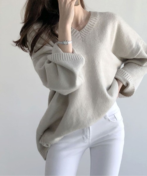 ボリュームスリーブVネックニット（Tシャツ/カットソー）｜AMAJI（アマジ）