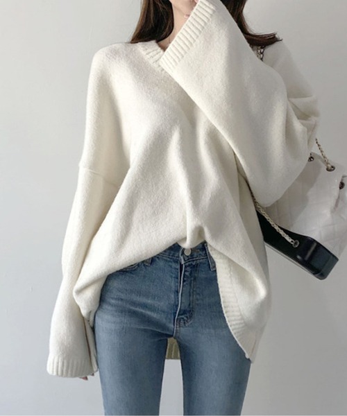 ボリュームスリーブVネックニット（Tシャツ/カットソー）｜AMAJI（アマジ）