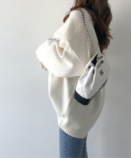 ボリュームスリーブVネックニット（Tシャツ/カットソー）｜AMAJI（アマジ）