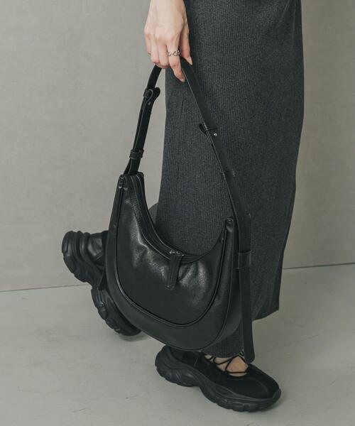 SENSE OF PLACE by URBAN RESEARCH（センスオブプレイスバイアーバンリサーチ）の「ハーフムーンバッグ（ショルダーバッグ・レディース・ベージュ/ブラック/ライトピンク・ONE）」の7枚目の写真