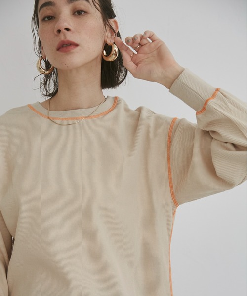 ANGIE(アンジー)の「配色ステッチ ワッフル ロンT(Tシャツ/カットソー・レディース・ライトベージュ/チャコールグレー/杢グレー/ホワイト/オートミール・FREE)」の8枚目の写真