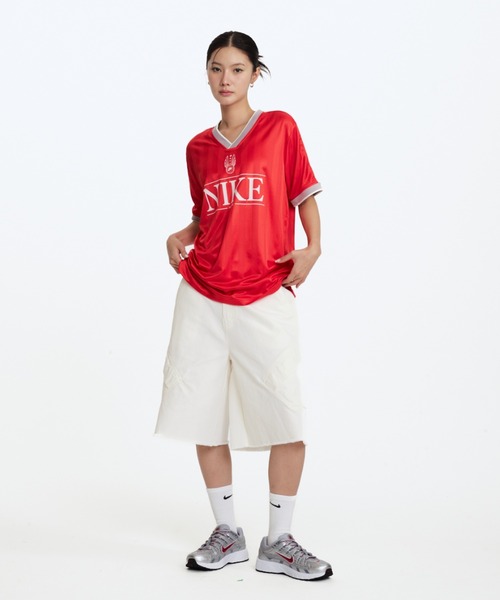 NIKE(ナイキ)の「ナイキ P-6000 ジュニアシューズ / Nike P-6000 Big Kids' Shoes HV5064-002 Metallic Silver(スニーカー・キッズ・シルバー・22.5/23/23.5/24/24.5/25)」の11枚目の写真