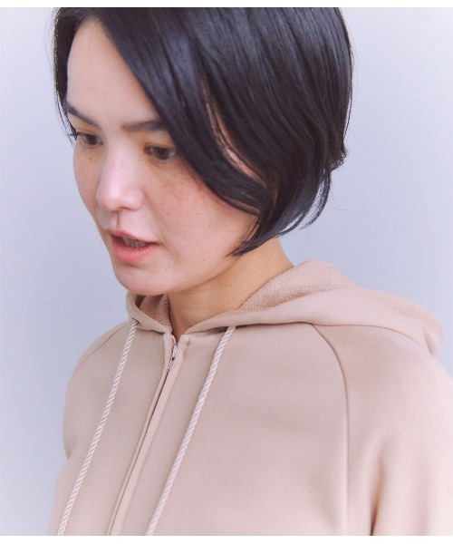 SIPULI(シプリ)の「French Terry ジップアップフードパーカ(Tシャツ/カットソー・レディース・ダークグレー/ピンク/ホワイト・2/3)」の10枚目の写真