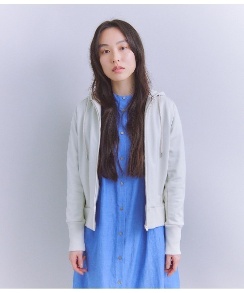 SIPULI(シプリ)の「French Terry ジップアップフードパーカ(Tシャツ/カットソー・レディース・ダークグレー/ピンク/ホワイト・2/3)」の15枚目の写真