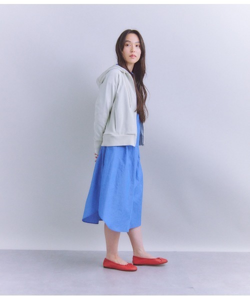 SIPULI(シプリ)の「French Terry ジップアップフードパーカ(Tシャツ/カットソー・レディース・ダークグレー/ピンク/ホワイト・2/3)」の22枚目の写真