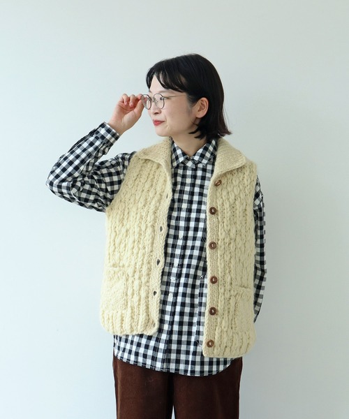 PAR ICI（パーリッシィ）の「ネパールハンドニット ハイネックベスト（ベスト・レディース・アイボリー/ダークブラウン・FREE）」の16枚目の写真