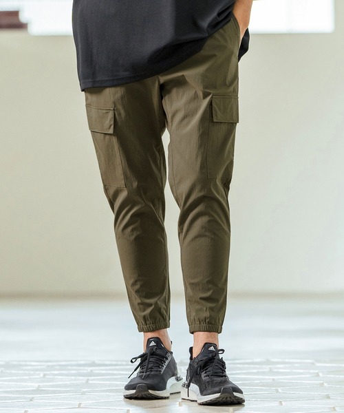 Magine(マージン)の「mp13237- C-N Stretch Fabric Cargo Design Jogger Pants カーゴデザインジョガーパンツ(カーゴパンツ・メンズ・ベージュ/ブラック/オリーブ・44/46/48)」の3枚目の写真