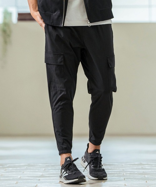 Magine(マージン)の「mp13237- C-N Stretch Fabric Cargo Design Jogger Pants カーゴデザインジョガーパンツ(カーゴパンツ・メンズ・ベージュ/ブラック/オリーブ・44/46/48)」の4枚目の写真