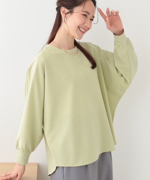 DRESKIP（ドレスキップ）の「【高レビュー/洗える/洗濯後シワになりにくい/体型カバー】お袖ゆったり さらさらドルマンブラウス（シャツ/ブラウス・レディース・ブラック/ライトグレー/ピンク系/スモーキーグリーン系/ライトベージュ/ライトブルー・00）」の5枚目の写真