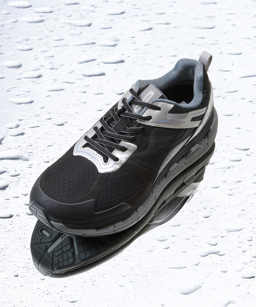 MOISTHROUGH360 モイスルー360 / × 71 MICHAEL 特許取得・通気防水