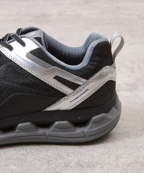 MOISTHROUGH360 モイスルー360 / × 71 MICHAEL 特許取得・通気防水