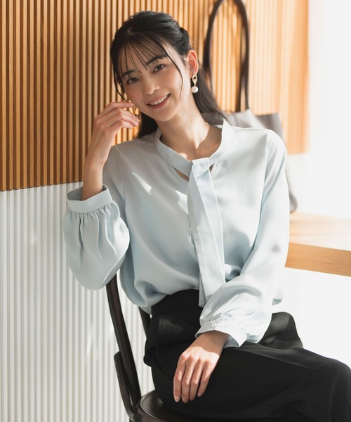 CELEN（セレン）の「【洗える/防シワ加工/UV加工/花粉防止】2WAYボウタイブラウス 長袖（シャツ/ブラウス・レディース・グレー系その他/ホワイト/ブルー/ネイビー/ピンクベージュ/ブラック・L/M/S）」の5枚目の写真