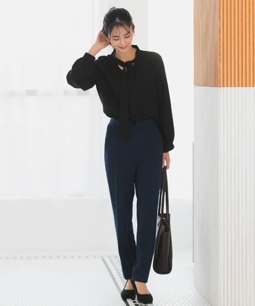 CELEN（セレン）の「【洗える/防シワ加工/UV加工/花粉防止】2WAYボウタイブラウス 長袖（シャツ/ブラウス・レディース・グレー系その他/ホワイト/ブルー/ネイビー/ピンクベージュ/ブラック・L/M/S）」の8枚目の写真