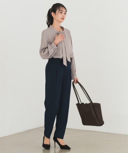 CELEN（セレン）の「【洗える/防シワ加工/UV加工/花粉防止】2WAYボウタイブラウス 長袖（シャツ/ブラウス・レディース・グレー系その他/ホワイト/ブルー/ネイビー/ピンクベージュ/ブラック・L/M/S）」の14枚目の写真