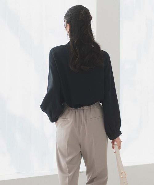 CELEN（セレン）の「【洗える/防シワ加工/UV加工/花粉防止】2WAYボウタイブラウス 長袖（シャツ/ブラウス・レディース・グレー系その他/ホワイト/ブルー/ネイビー/ピンクベージュ/ブラック・L/M/S）」の18枚目の写真