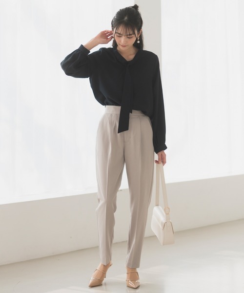 CELEN（セレン）の「【洗える/防シワ加工/UV加工/花粉防止】2WAYボウタイブラウス 長袖（シャツ/ブラウス・レディース・グレー系その他/ホワイト/ブルー/ネイビー/ピンクベージュ/ブラック・L/M/S）」の21枚目の写真