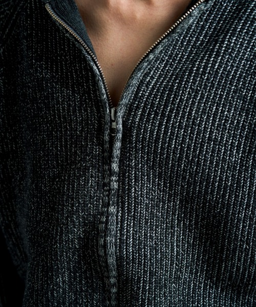 Camphor wood（カンファーウッド）の「double zip mix yarn knit