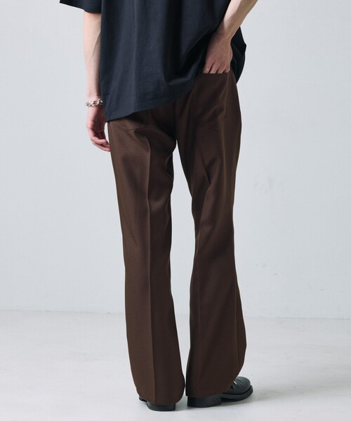 FREAK'S STORE（フリークスストア）の「限定展開 スリムフィット スタプレツイル セミフレアパンツ（スラックス・メンズ・ブラック/チャコールグレー/ブラウン/ネイビー・MEDIUM/SMALL/LARGE）」の12枚目の写真