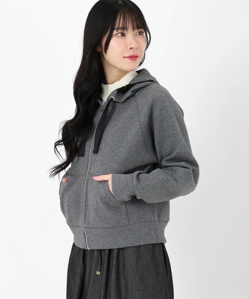 UNIVERVAL MUSE(ユニバーバル ミューズ)の「レース付フーディーパーカー カーディガン(カーディガン/ボレロ・レディース・ブラック/オフホワイト/グレー・2)」の3枚目の写真