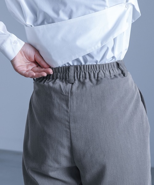 kOhAKU（コハク）の「『アート柄切替パンツ』（スラックス・レディース・グレー/ブラック・1/2）」の15枚目の写真