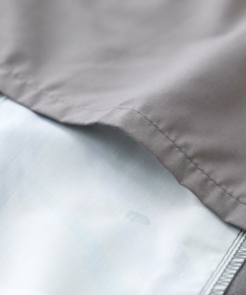 kOhAKU（コハク）の「『アート柄切替パンツ』（スラックス・レディース・グレー/ブラック・1/2）」の4枚目の写真