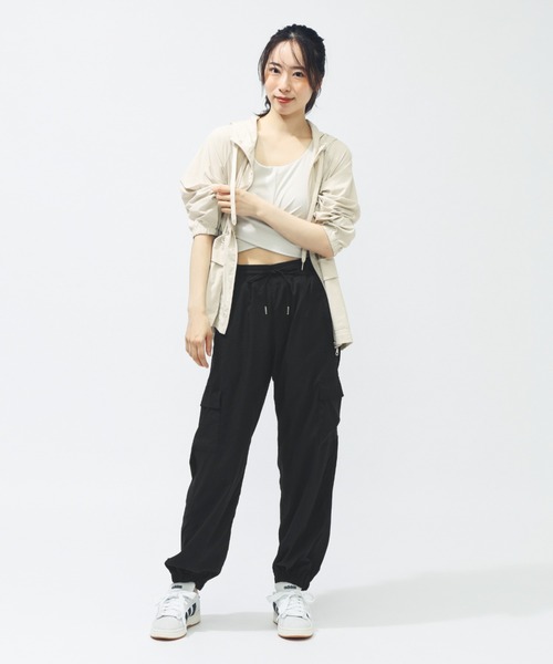TIGORA(ティゴラ)の「ティゴラ TIGORA フィットネス 縦畝ウエストシャーリングジャケット(ナイロンジャケット・レディース・ラベンダー/ライトベージュ・S/M/L/XL)」の15枚目の写真