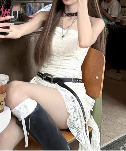 gossip！ロサンゼルス（ゴシップロサンゼルス）の「【Y2Kガーリー】 総レース ギャザーフリル アンバランス  ワンピース ベルト付（ワンピース・レディース・オフホワイト/ブラック・FREE）」の14枚目の写真