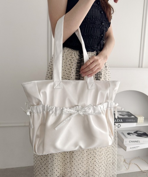 セール】メニーポケットリボンサテンバッグ（トートバッグ）｜Loueme