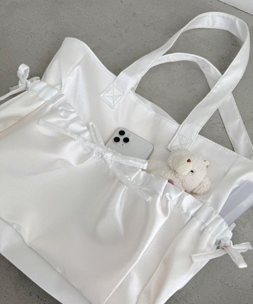 セール】メニーポケットリボンサテンバッグ（トートバッグ）｜Loueme