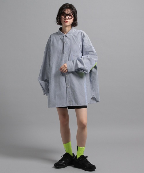 GEORGE'S（ジョージズ）の「ストライプBIGシャツ（シャツ/ブラウス・メンズ・ホワイト×ブルー/ホワイト×グレー・MEDIUM/LARGE）」の3枚目の写真