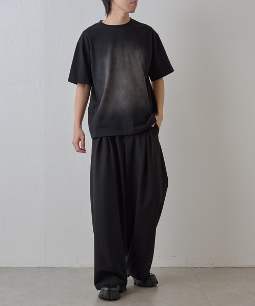 COLONY 2139（コロニートゥーワンスリーナイン）の「フロントスプレーTシャツ（Tシャツ/カットソー・メンズ・ブラック/ネイビー・MEDIUM/LARGE）」の16枚目の写真