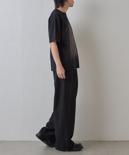 COLONY 2139（コロニートゥーワンスリーナイン）の「フロントスプレーTシャツ（Tシャツ/カットソー・メンズ・ブラック/ネイビー・MEDIUM/LARGE）」の13枚目の写真