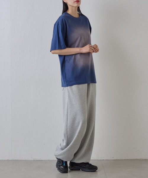 COLONY 2139（コロニートゥーワンスリーナイン）の「フロントスプレーTシャツ（Tシャツ/カットソー・メンズ・ブラック/ネイビー・MEDIUM/LARGE）」の9枚目の写真
