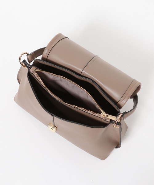 Andemiu（アンデミュウ）の「フラップショルダー492557（ハンドバッグ・レディース・ブラウン/アイボリー/ダークグレー・FREE）」の22枚目の写真