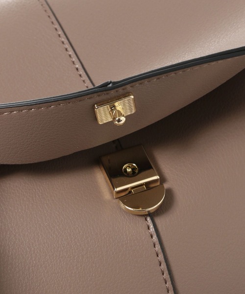 Andemiu（アンデミュウ）の「フラップショルダー492557（ハンドバッグ・レディース・ブラウン/アイボリー/ダークグレー・FREE）」の16枚目の写真