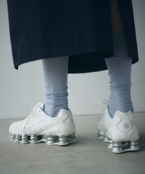 emmiコラボ×Nike Shox ホワイトスニーカー NIKE（ナイキ） スニーカー 「NIKE」SHOX Z レディース : ZOZOTOWN