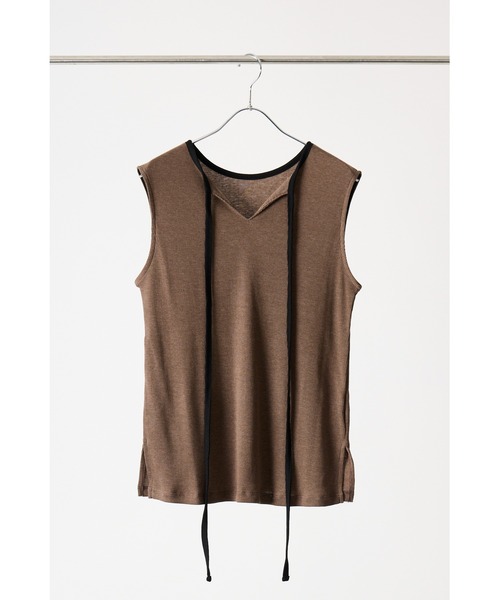 CHIGNON（シニヨン）の「CHIGNON チョーカーリブトップス（Tシャツ/カットソー・レディース・ホワイト/ブラウン/ブラック・FREE）」の11枚目の写真