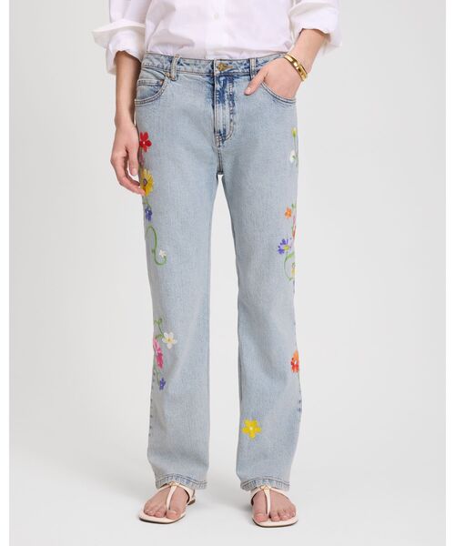 kate spade new york（ケイトスペード ニューヨーク）の「フローラル エンブロイダード ジーンズ（デニムパンツ・レディース・ブルー・25/26/24）」の4枚目の写真