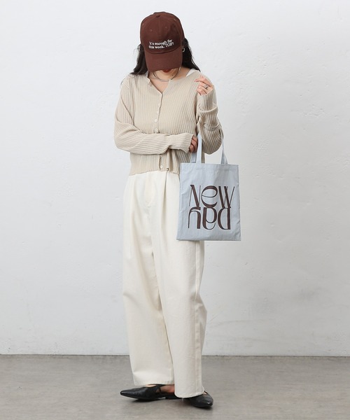 COLONY 2139（コロニートゥーワンスリーナイン）の「ナイロンショートハンドバッグ（ハンドバッグ・レディース・アイボリー/サックスブルー/モカ・FREE）」の13枚目の写真