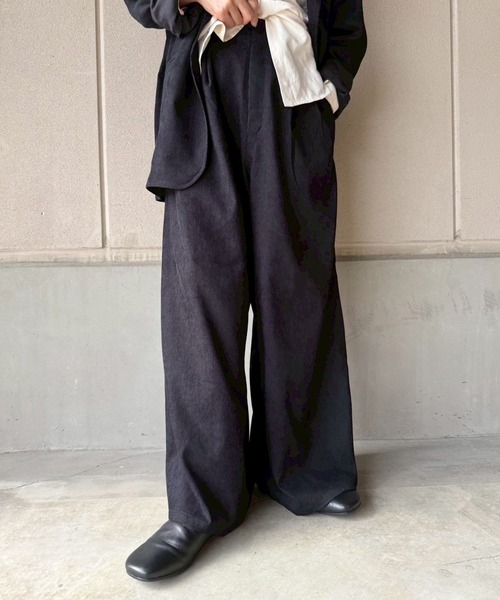 select MOCA by son（セレクトモカバイソン）の「コーデュロイワイドストレートスラックス（スラックス・レディース・チャコール/ブラウン/ブラック・MEDIUM/LARGE）」の8枚目の写真