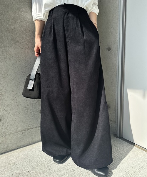 select MOCA by son（セレクトモカバイソン）の「コーデュロイワイドストレートスラックス（スラックス・レディース・チャコール/ブラウン/ブラック・MEDIUM/LARGE）」の17枚目の写真