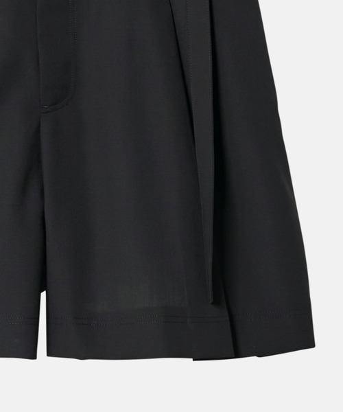 LE CIEL BLEU(ルシェルブルー)の「タックフロントショーツ / Tucked Front Shorts(その他パンツ・レディース・グレー/ブラック・36/34/38)」の4枚目の写真