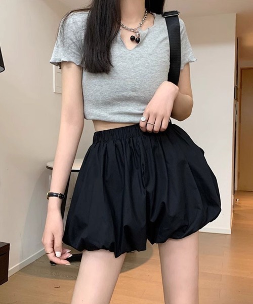 SallyLunn(サリーラン)の「【ふんわりバルーンシルエット】バルーンスカートパンツ(スカート・レディース・ブラック/ホワイト・LARGE/MEDIUM)」の6枚目の写真