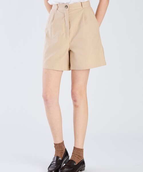 To b. by agnes b.(トゥービーバイアニエスベー)の「リネンコットンキャンバスショートパンツ(その他パンツ・レディース・ホワイト系その他・38/40/36)」の3枚目の写真