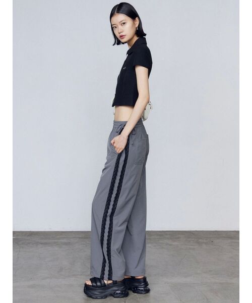 EMODA（エモダ）の「サイドレースナイロンパンツ（その他パンツ・レディース・グレー/ブラック・FREE）」の10枚目の写真