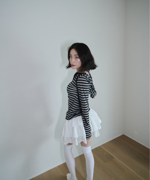 Smyeon（スミョン）の「Border pattern cut hoodie/ボーダーカットパーカー（パーカー・レディース・ベージュ/グレー・FREE）」の21枚目の写真