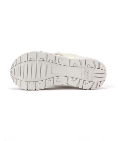 NATURAL BEAUTY BASIC（ナチュラルビューティーベーシック）の「【AKIII CLASSIC】SUMMER BANG サンダル（サンダル・レディース・ブラック/オフホワイト・24.0cm/23.0cm）」の11枚目の写真