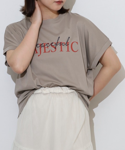 EGLANTINE(エグランティーヌ)の「EGLANTINE 刺繍×プリントロゴ半袖Tシャツ【日本製】(Tシャツ/カットソー・レディース・チャコールグレー/ダークグリーン/ローズ/レッド/グレイッシュベージュ・40)」の12枚目の写真